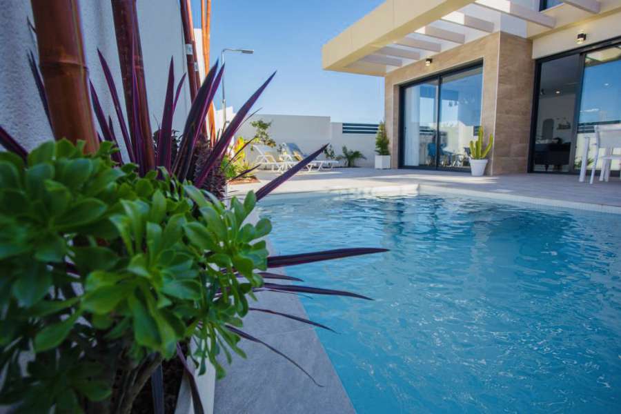 Venta - Bungalow - Chalet - adosado - Montesinos