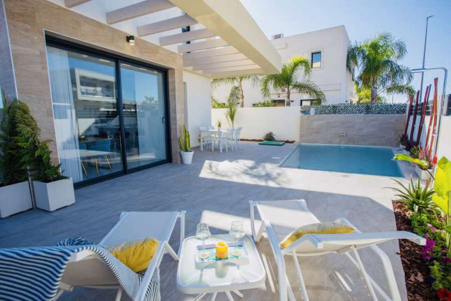 Venta - Bungalow - Chalet - adosado - Montesinos