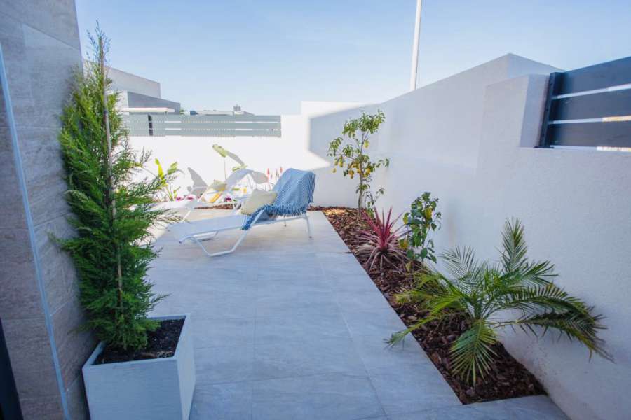 Venta - Bungalow - Chalet - adosado - Montesinos