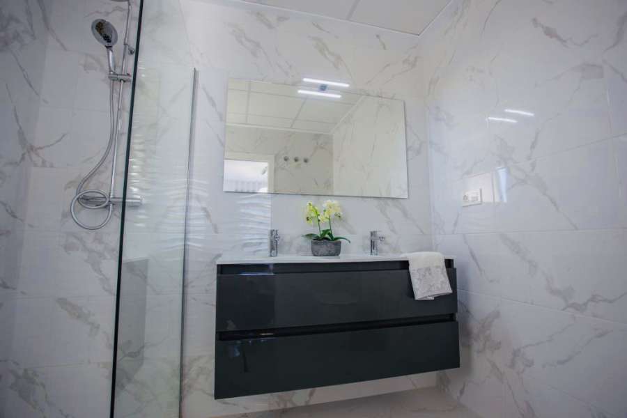 Venta - Bungalow - Chalet - adosado - Montesinos