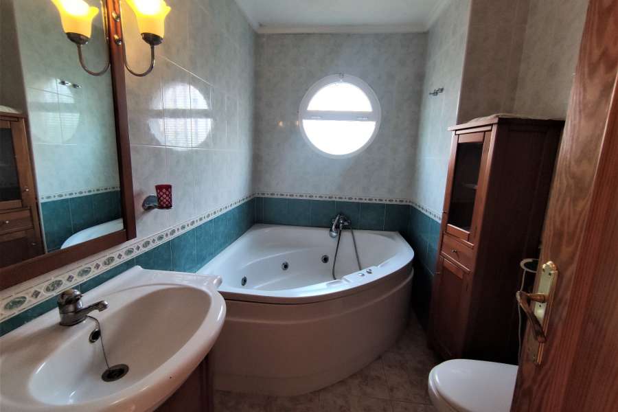 Venta - Bungalow - Chalet - adosado - A-ORIHUELA COSTA - COSTA Playa Flamenca