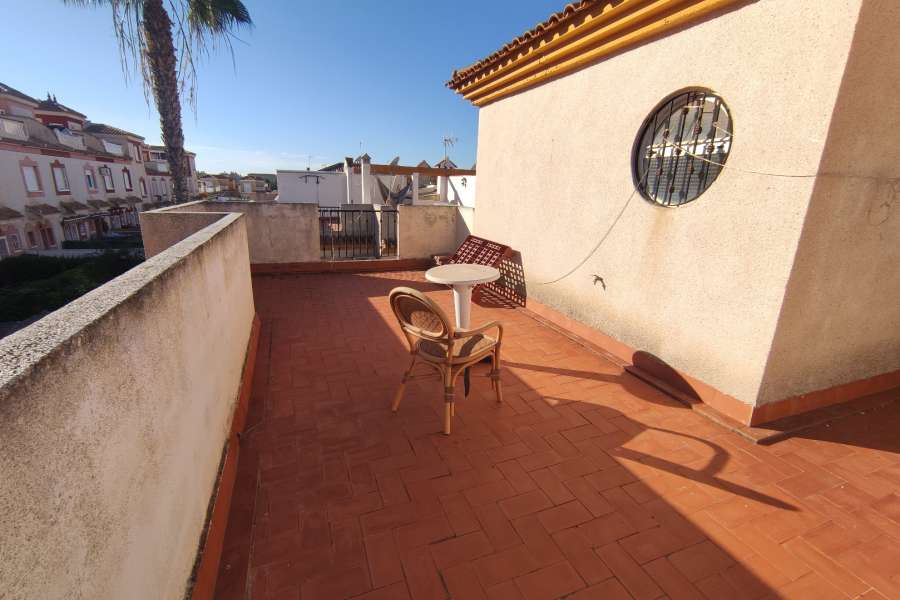 Venta - Bungalow - Chalet - adosado - A-ORIHUELA COSTA - COSTA Playa Flamenca