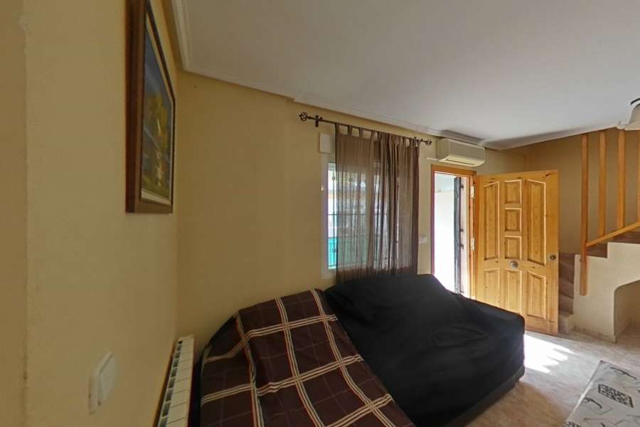 Venta - Bungalow - Chalet - adosado - A-ORIHUELA COSTA - COSTA Playa Flamenca